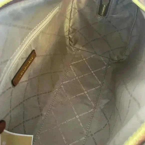 MICHAEL KORS JST TRAVEL MEDIUM DUFFLE SATCHEL SHOULDER CROSSBODY BAG MK BROWN - Picture 9 of 12